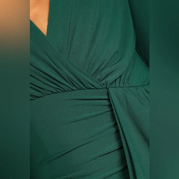 Lulus XS Marlay‎ Emerald Green Ruched Long Sleeve Bodycon Dress - Picture 5 of 11